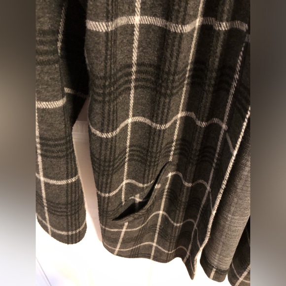 Grey Striped Coatigan - Picture 5 of 6